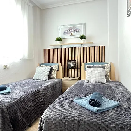Appartement Superior La Playa! 3 Bedrooms! 2 Baths! Air Condition! Side Sea View! *