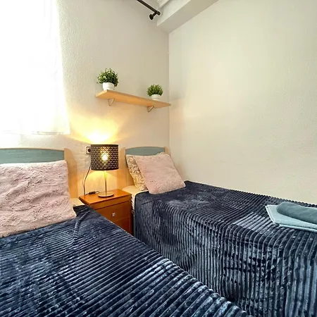 Appartement Superior La Playa! 3 Bedrooms! 2 Baths! Air Condition! Side Sea View! Torrevieja