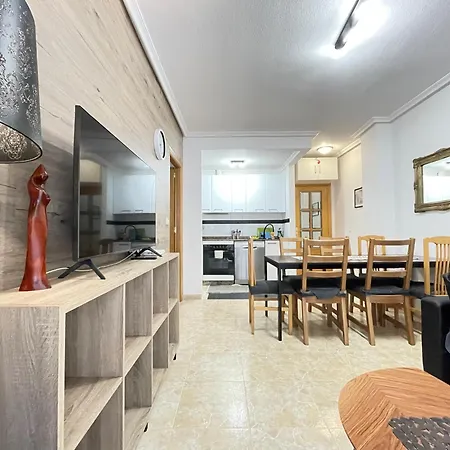 Appartement Superior La Playa! 3 Bedrooms! 2 Baths! Air Condition! Side Sea View! Torrevieja