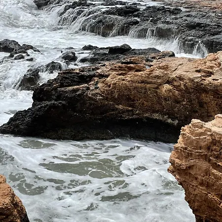 Superior La Playa! 3 Bedrooms! 2 Baths! Air Condition! Side Sea View! 公寓 *