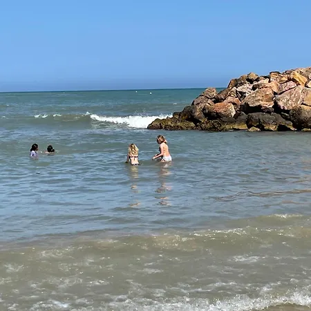 Superior La Playa! 3 Bedrooms! 2 Baths! Air Condition! Side Sea View! *