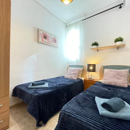 公寓 Superior La Playa! 3 Bedrooms! 2 Baths! Air Condition! Side Sea View!