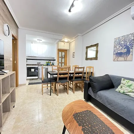 Superior La Playa! 3 Bedrooms! 2 Baths! Air Condition! Side Sea View! *