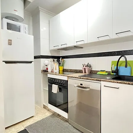 公寓 Superior La Playa! 3 Bedrooms! 2 Baths! Air Condition! Side Sea View! *